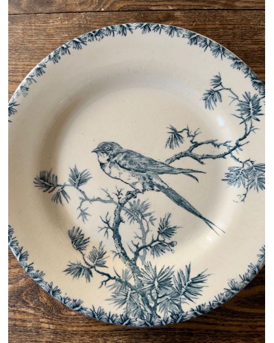 Assiette plate terre de fer, Gien "Provençal" oiseau Linotte 1886 - 1938