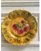 Assiette à dessert Sarreguemines, en Barbotine, décor fraise 1920-1950