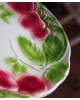 Assiette en Barbotine fraise