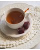 Lot une assiette plate blanche Digoin Sarreguemines 1920-1950 estampillé fruits, une tasse, sous tasse et un napperon blanc