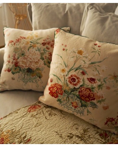 SET OF 2 CUSHION COVERS WITH FLORAL MOTIFS