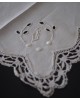 Mouchoir anciennes en fil de lin fin blanc brodé ajoures main avec initiales LF, bordées d'une large dentelle faite main.