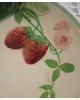 Assiette barbotine décor fraise, Choisy le roi HB & Cie petit éclat