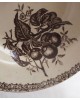 Assiette creuse Choisy le roi, terre de fer décor des fruits et insecte, brun,  A partir de 1878
